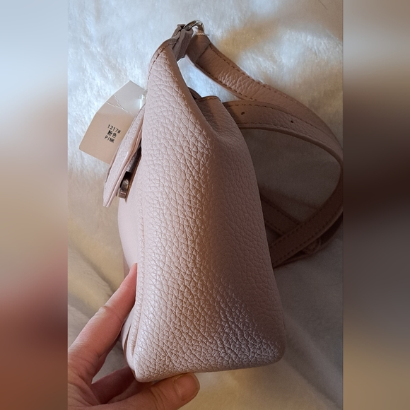 NWT PINK CONVERTIBLE CROSSBODY - Picture 9 of 13